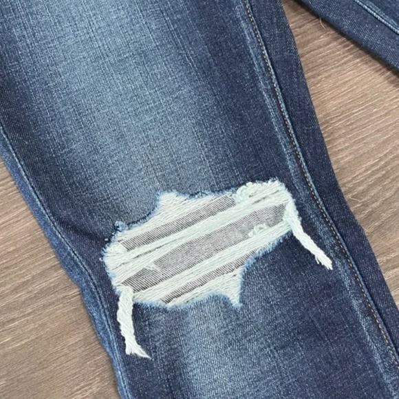 L'AGENCE| ABIGAIL FRENCH SLIM RIPPED SKINNY JEANS - Picture 3 of 10